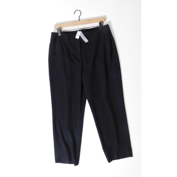 NWT!! TALBOTS Heritage Black Dress Pants High Waist Straight Hip Thigh Size 10 - Picture 1 of 11